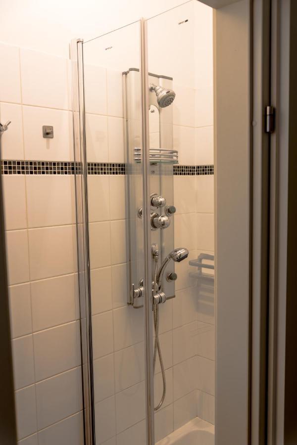 Apartament Nexoc *